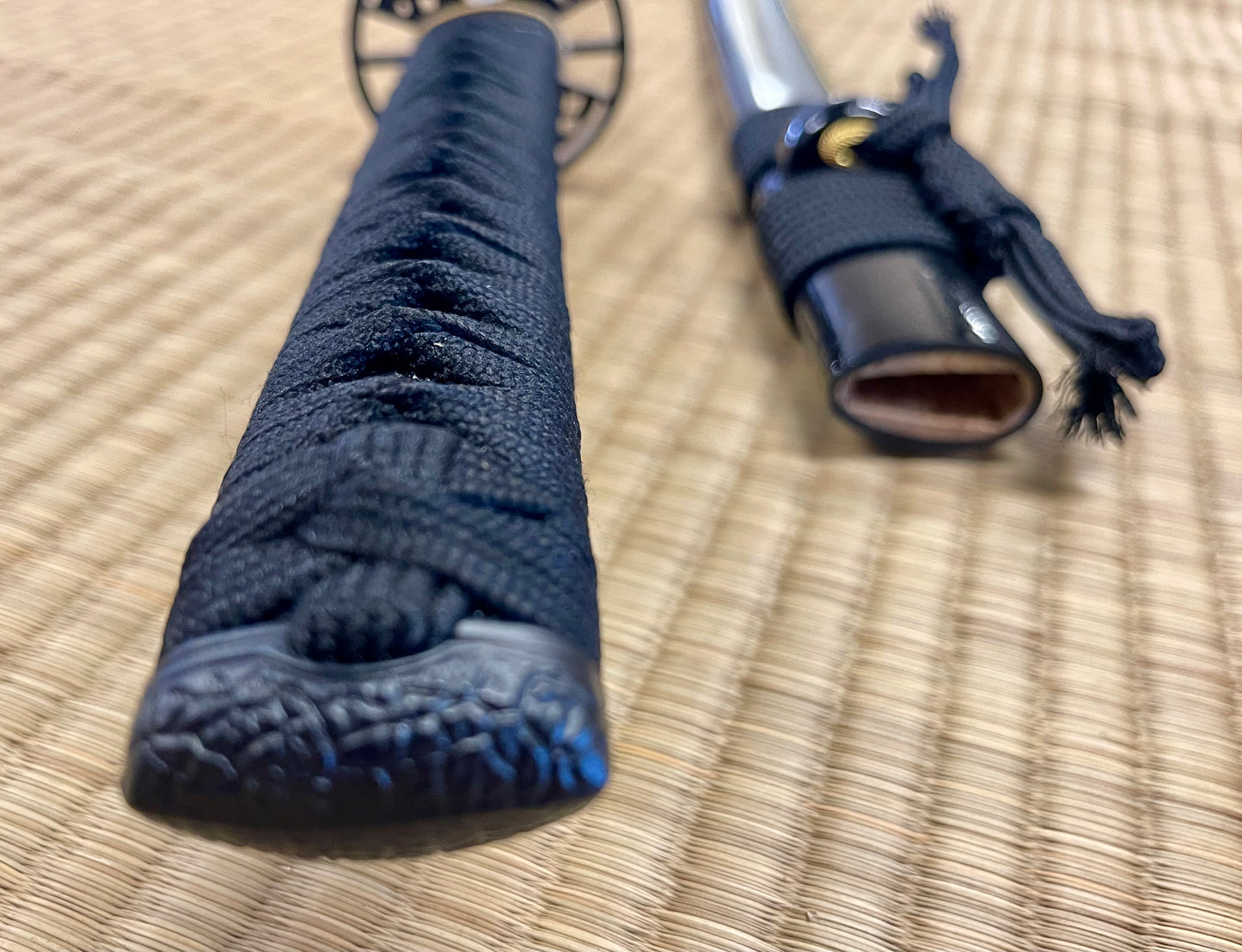 Moritaka Razor Carbon Cross Katana - T10 Clay-Tempered Hadori Polish