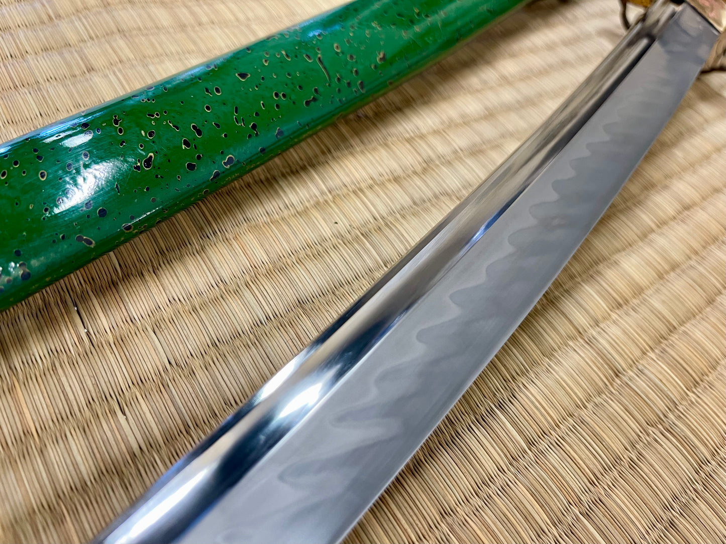 Moritaka Emerald Tonbo Katana - Forged T10