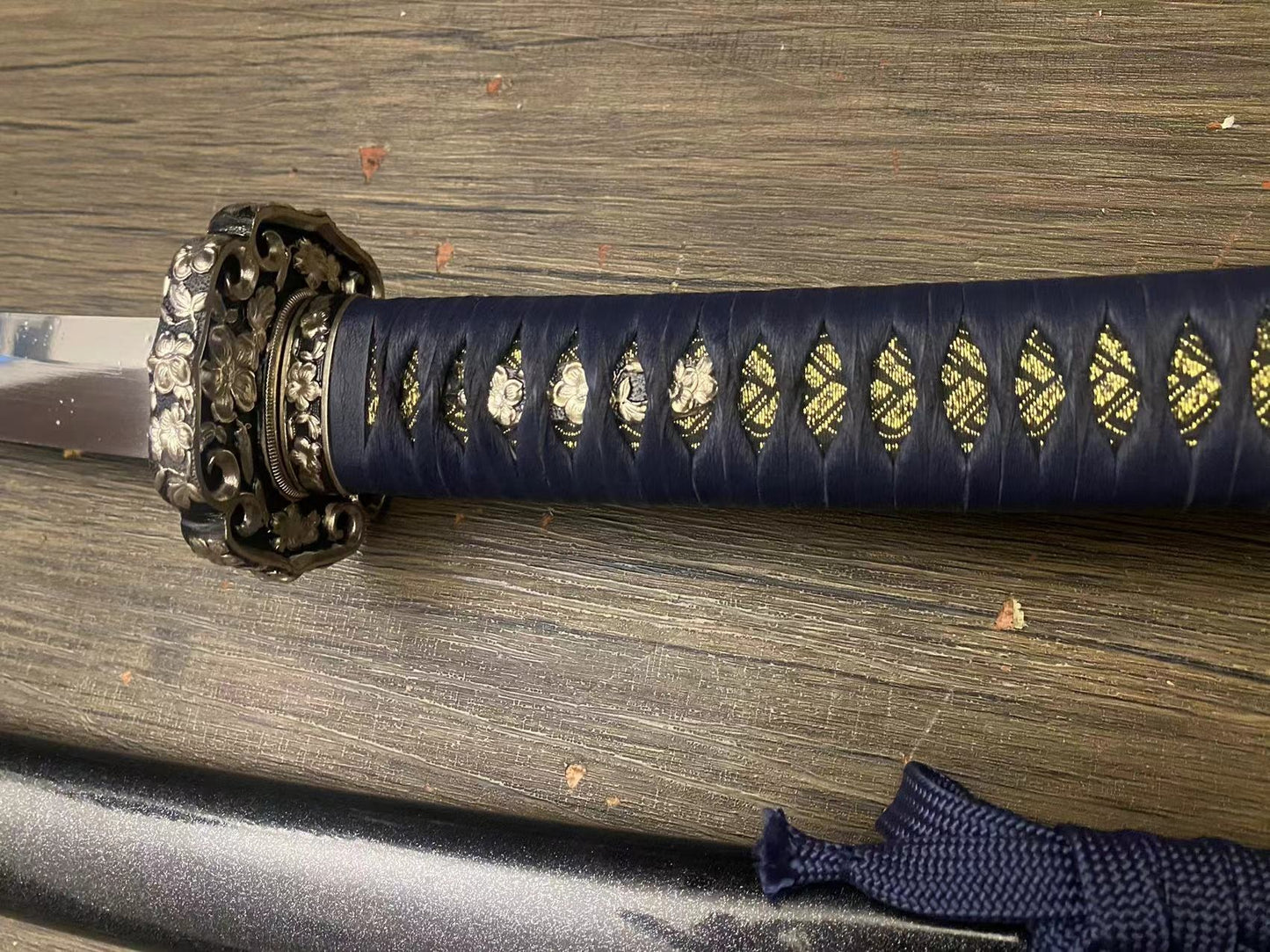 Cloudhammer Handachi - Cobalt Cherry - s5 - 31.5" nagasa, deep tachi koshizori, sythetic silk tsuka underlayment