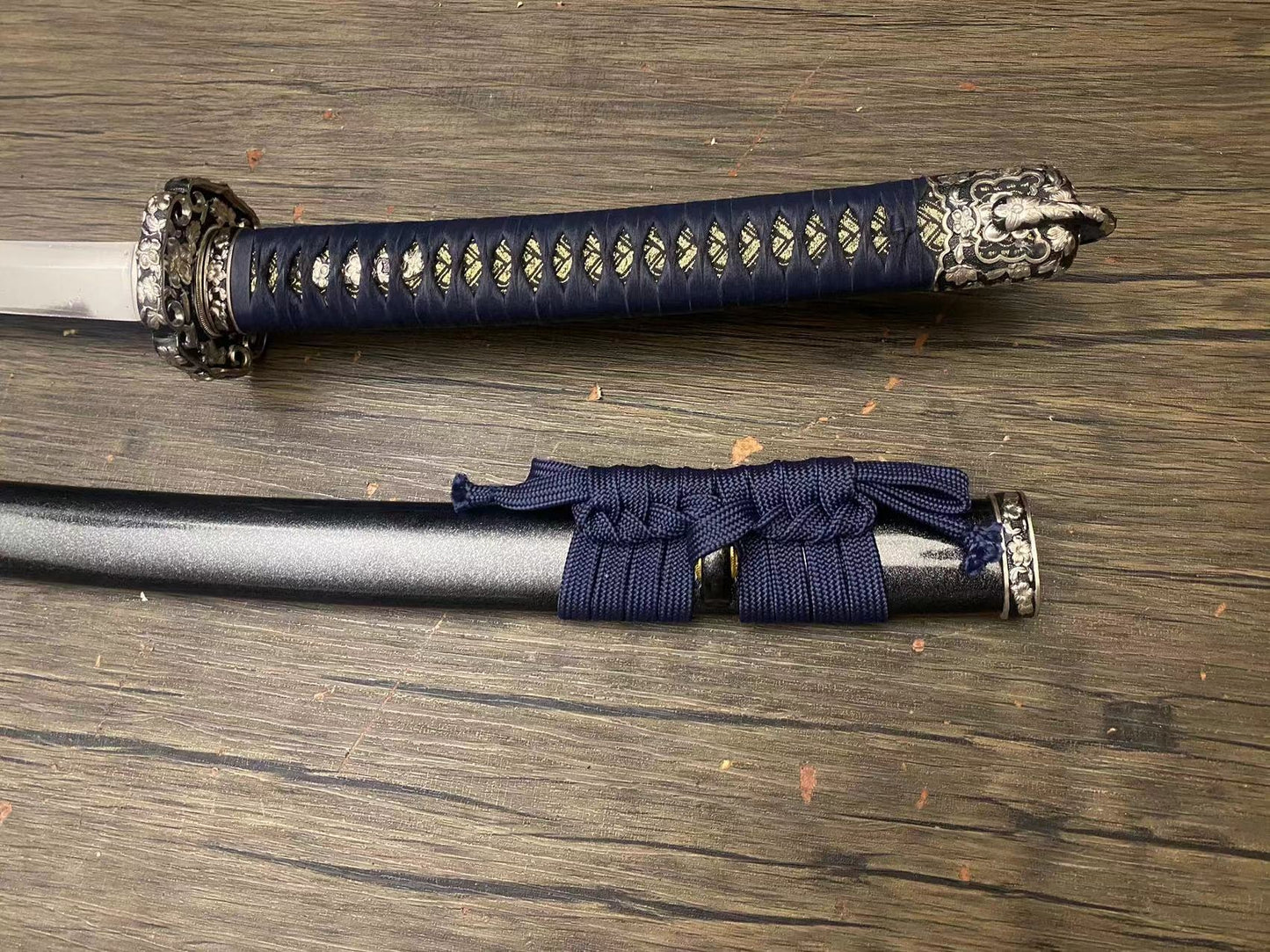 Cloudhammer Handachi - Cobalt Cherry - s5 - 31.5" nagasa, deep tachi koshizori, sythetic silk tsuka underlayment
