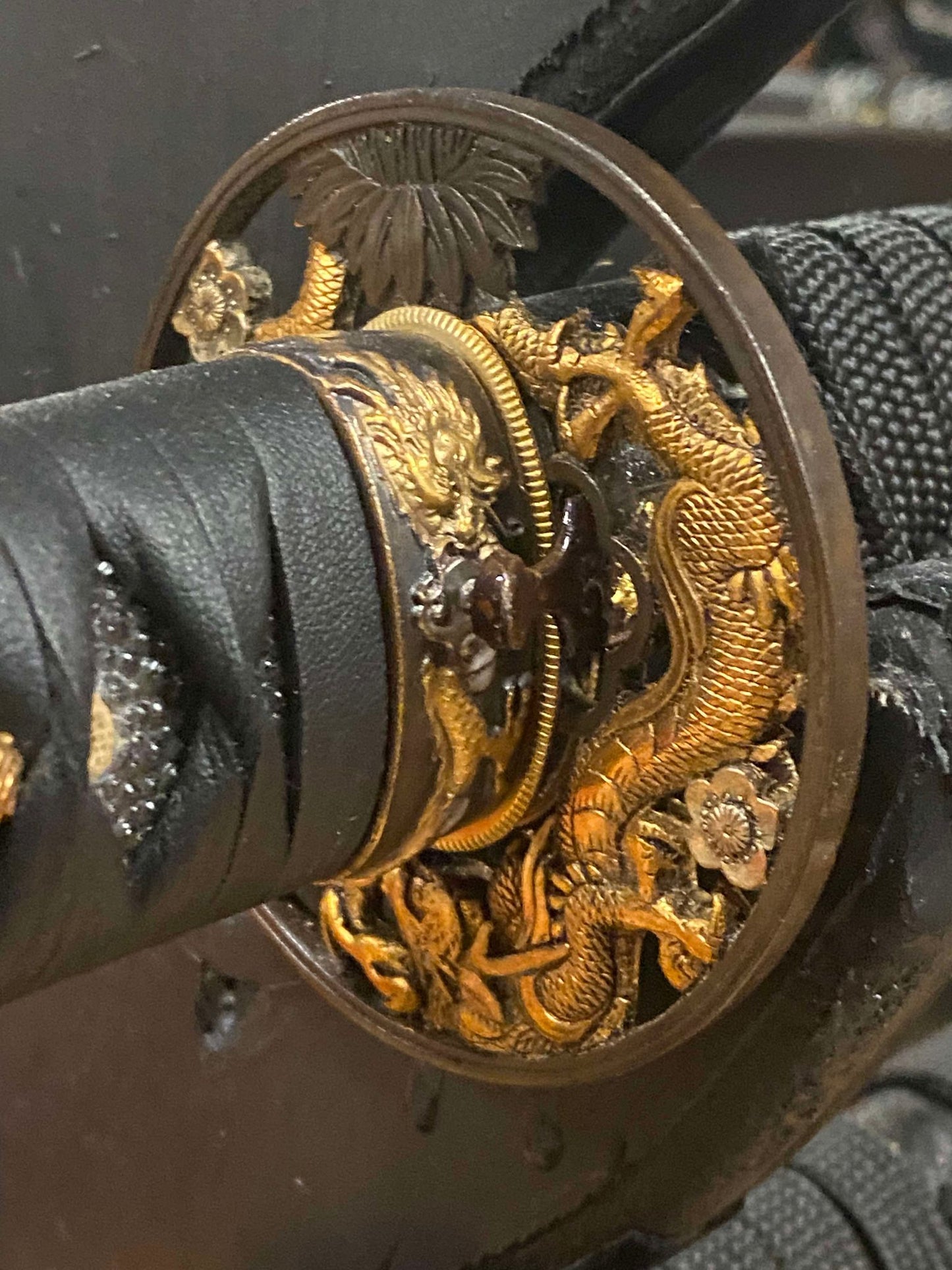 Cloudhammer Katana - Hidden Dragon, Dragon Sakura - sx105v Japanese Tool Steel - Ko-Choji Hamon
