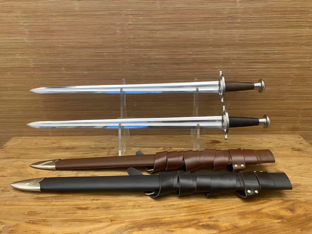 Cloudhammer Mercenary Sword - Double Ringguard - sx105v