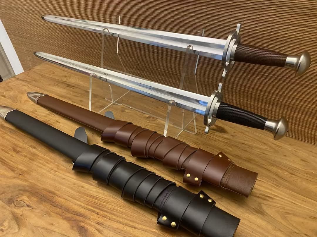 Cloudhammer Mercenary Sword - Double Ringguard - sx105v
