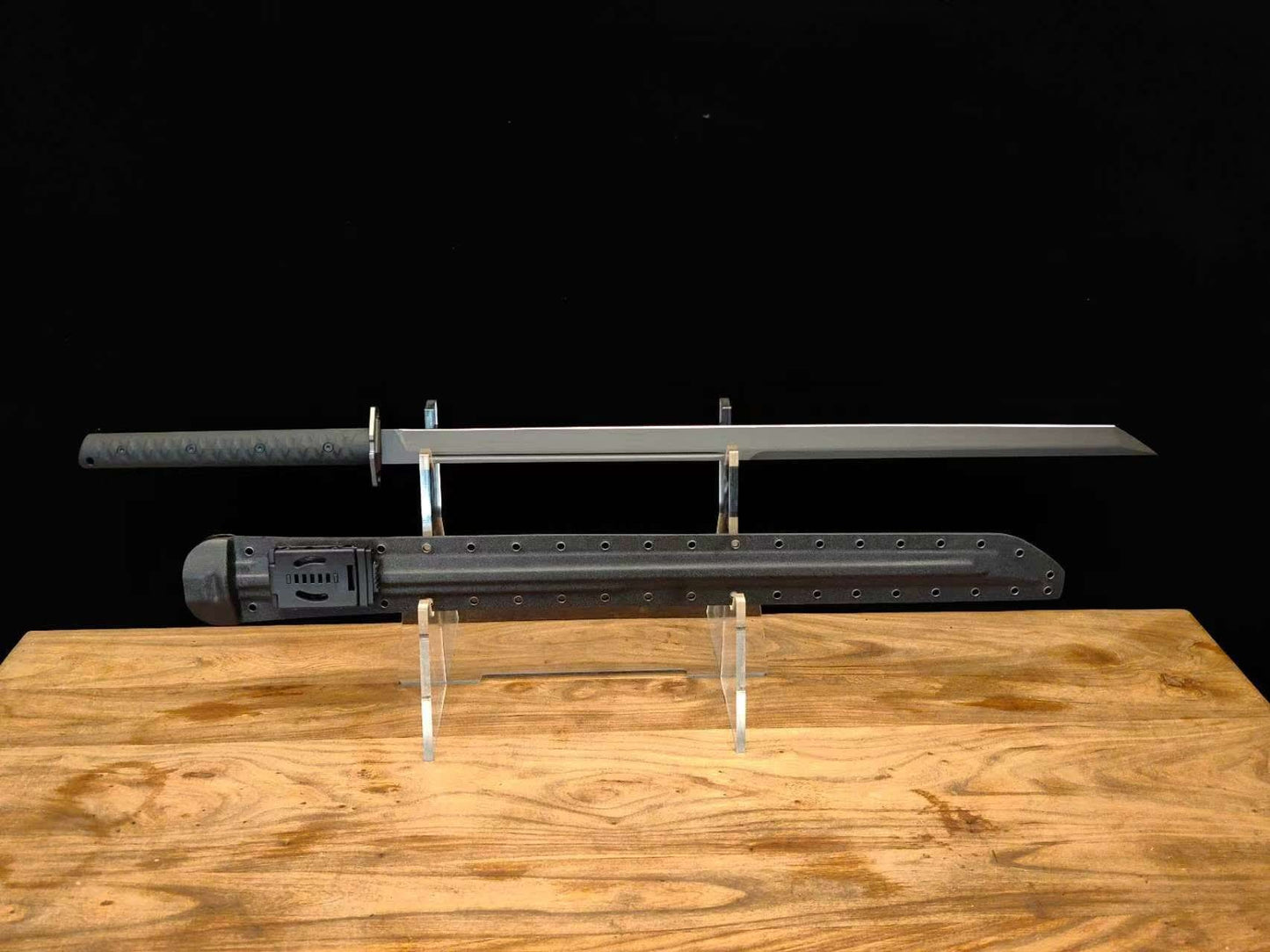 PRE-ORDER Cloudhammer Tactical War Sword - Sup9a (Japanese equivalent to 5160 spring steel)