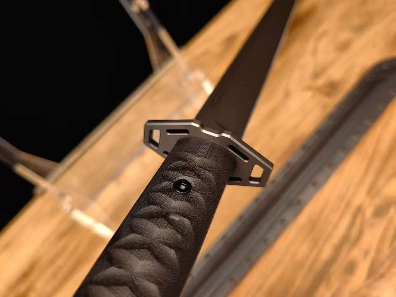 PRE-ORDER Cloudhammer Tactical War Sword - Sup9a (Japanese equivalent to 5160 spring steel)