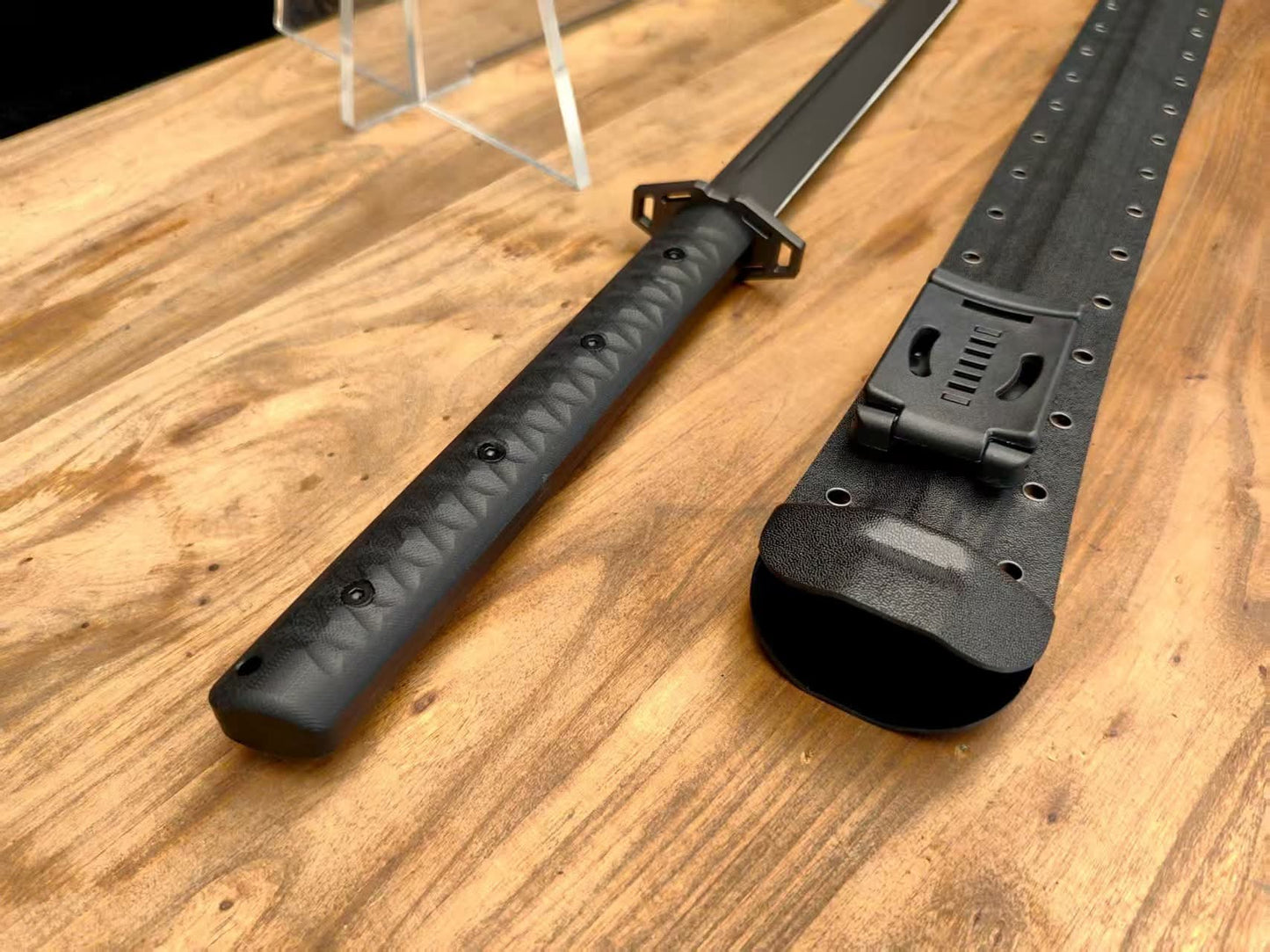 PRE-ORDER Cloudhammer Tactical War Sword - Sup9a (Japanese equivalent to 5160 spring steel)