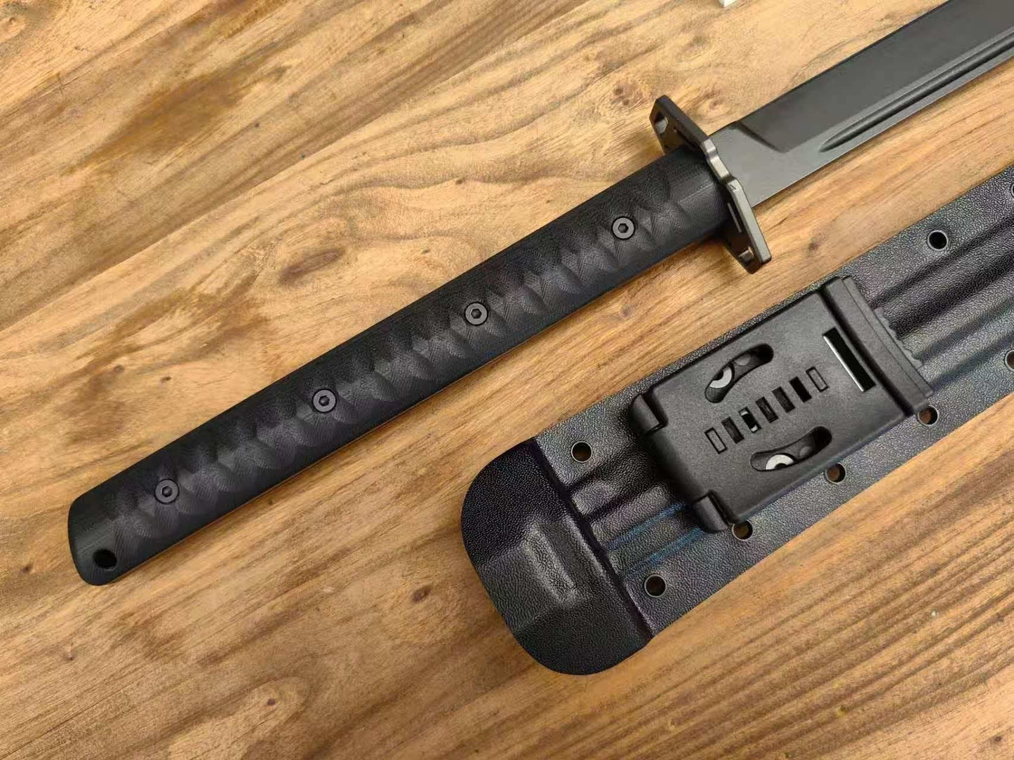 PRE-ORDER Cloudhammer Tactical War Sword - Sup9a (Japanese equivalent to 5160 spring steel)