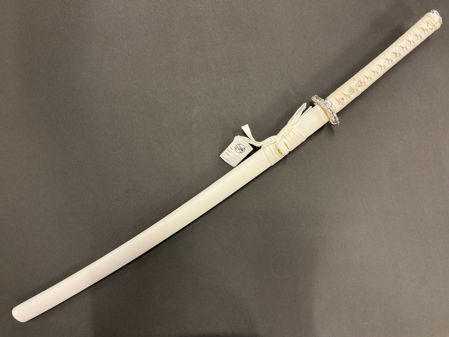 Dragonspring Forge Katana - White Plum - 65mn Steel