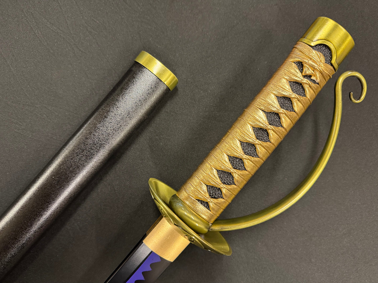 One Piece Zoro Gol D Roger Ace Sword