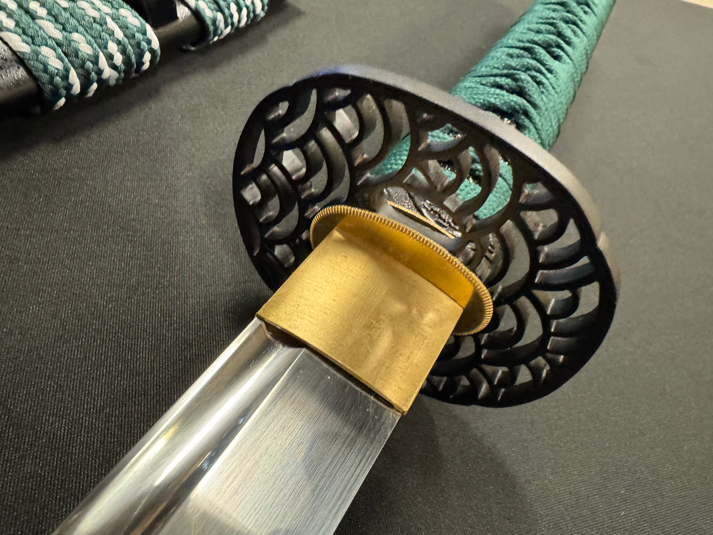 Phoenix Armory Ko-Katana - Shinobigatana - Emerald Edge T10 Seigaiha