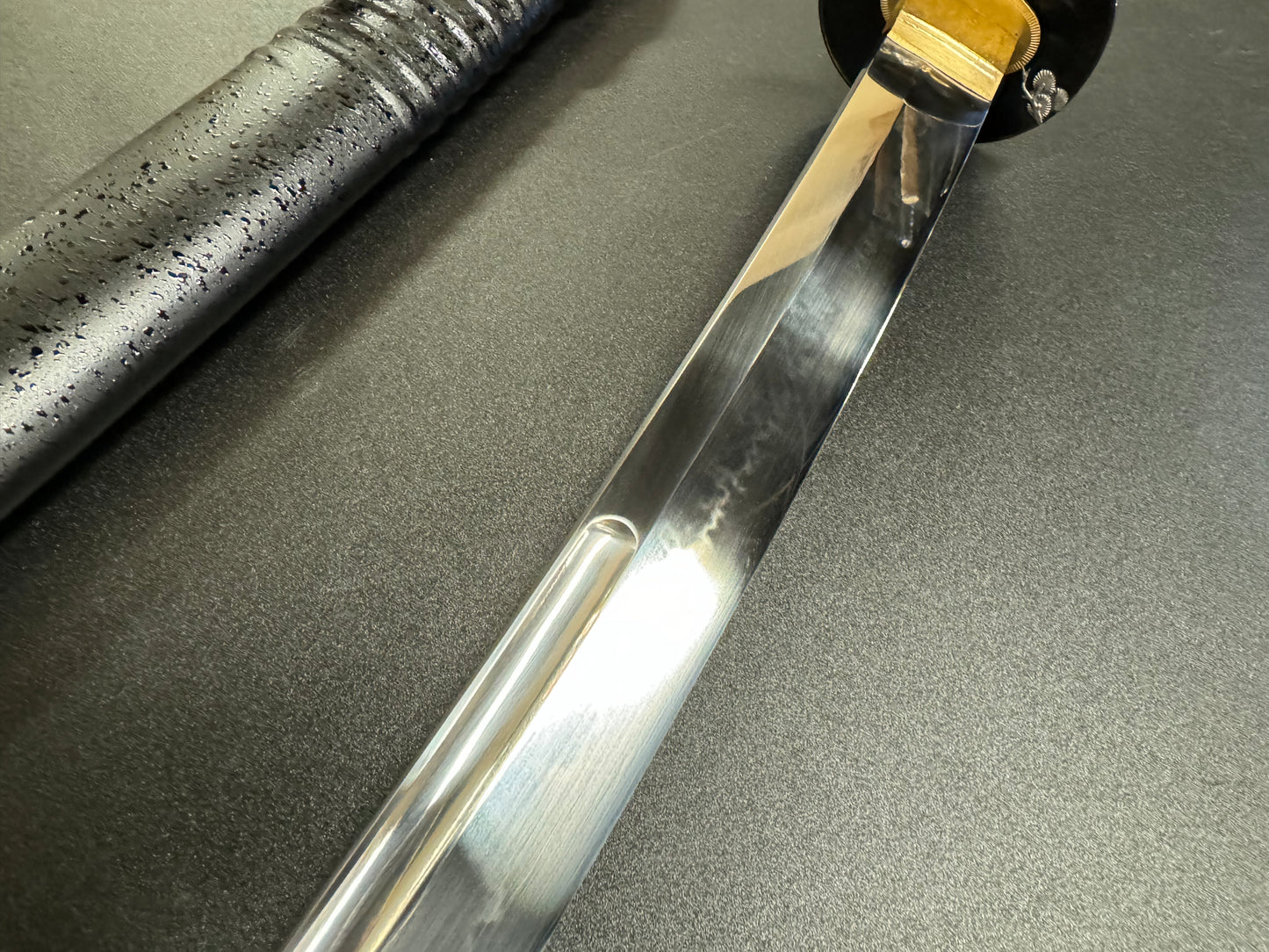 Legacy Blades Crimson Reaper O-Katana - Choji Hamon, Koshizori 1095
