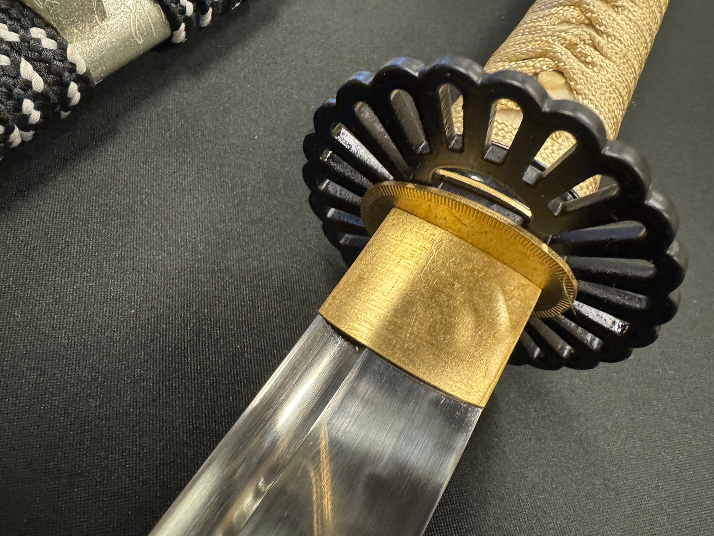 Legacy Steel Katana - Ivory Gala Unokubi T10