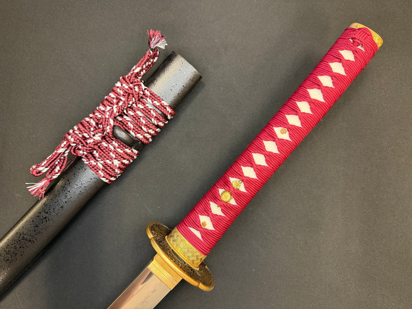 Moritaka Razor Prestige Katana - Scarlet Blaze T10