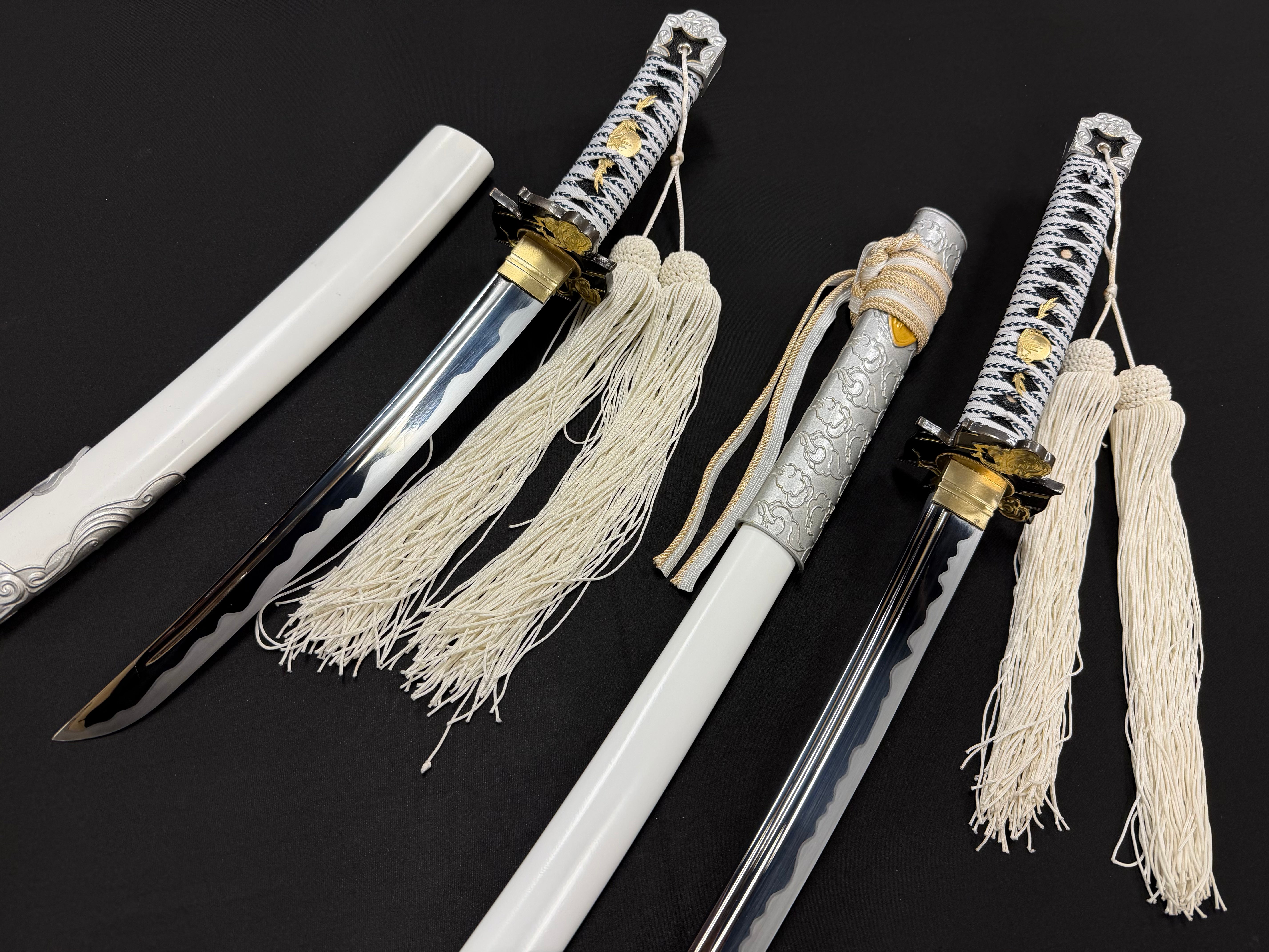 Phoenix Armory Ghost Of Tsushima Emperor's Tears Two Sword Set Phoenix Armory Ghost Of Tsushima Emperor's Tears Two Sword Set