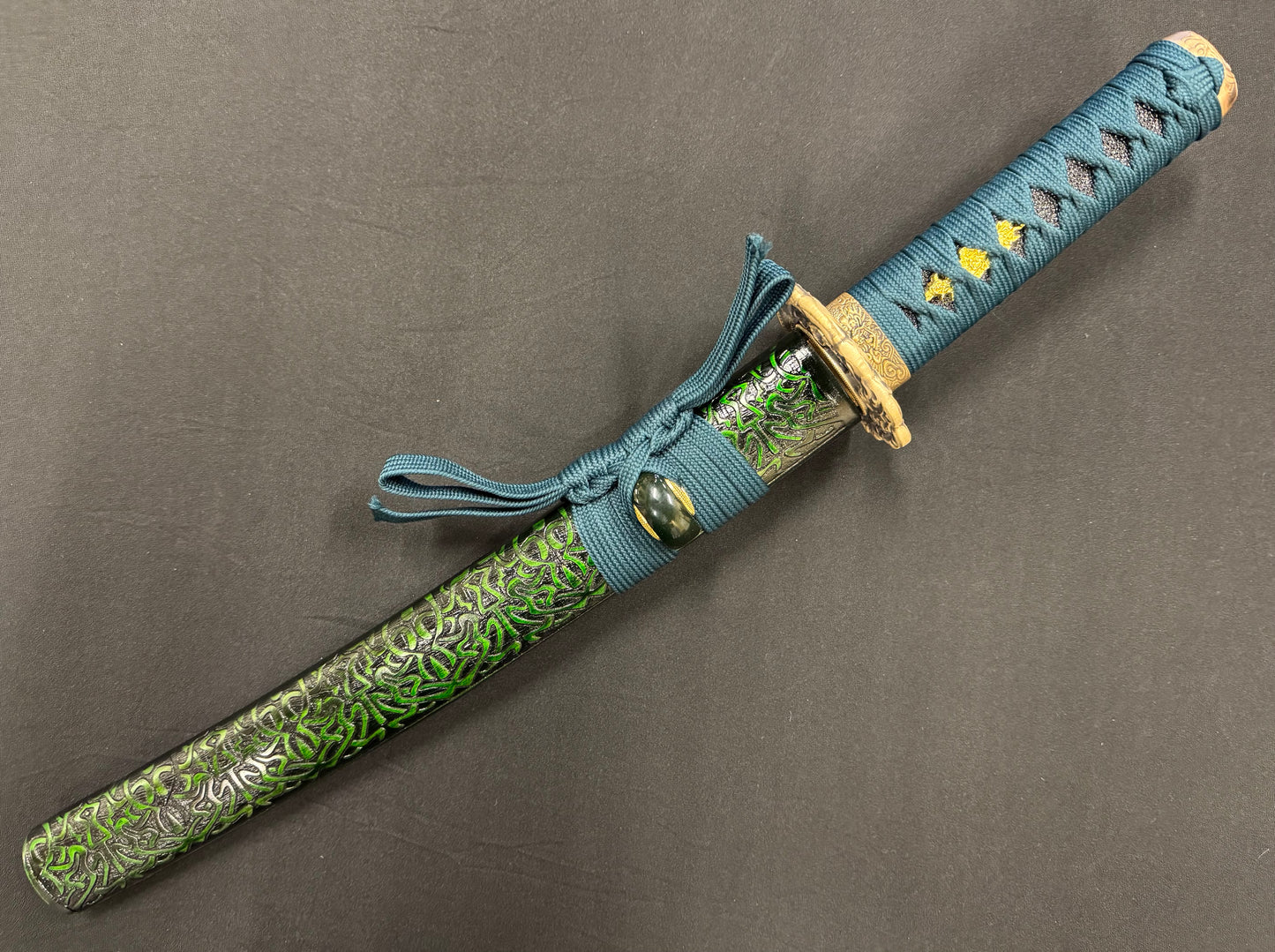 Phoenix Armory Tanto - Celtic Wyvern T10 Horimono