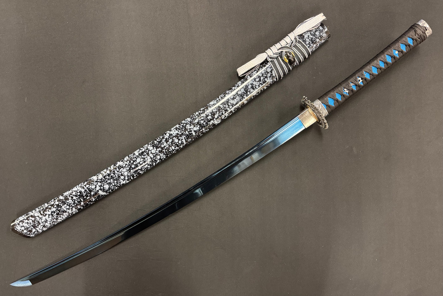 Phoenix Armory Katana - Dragon's Shadow 65Mn