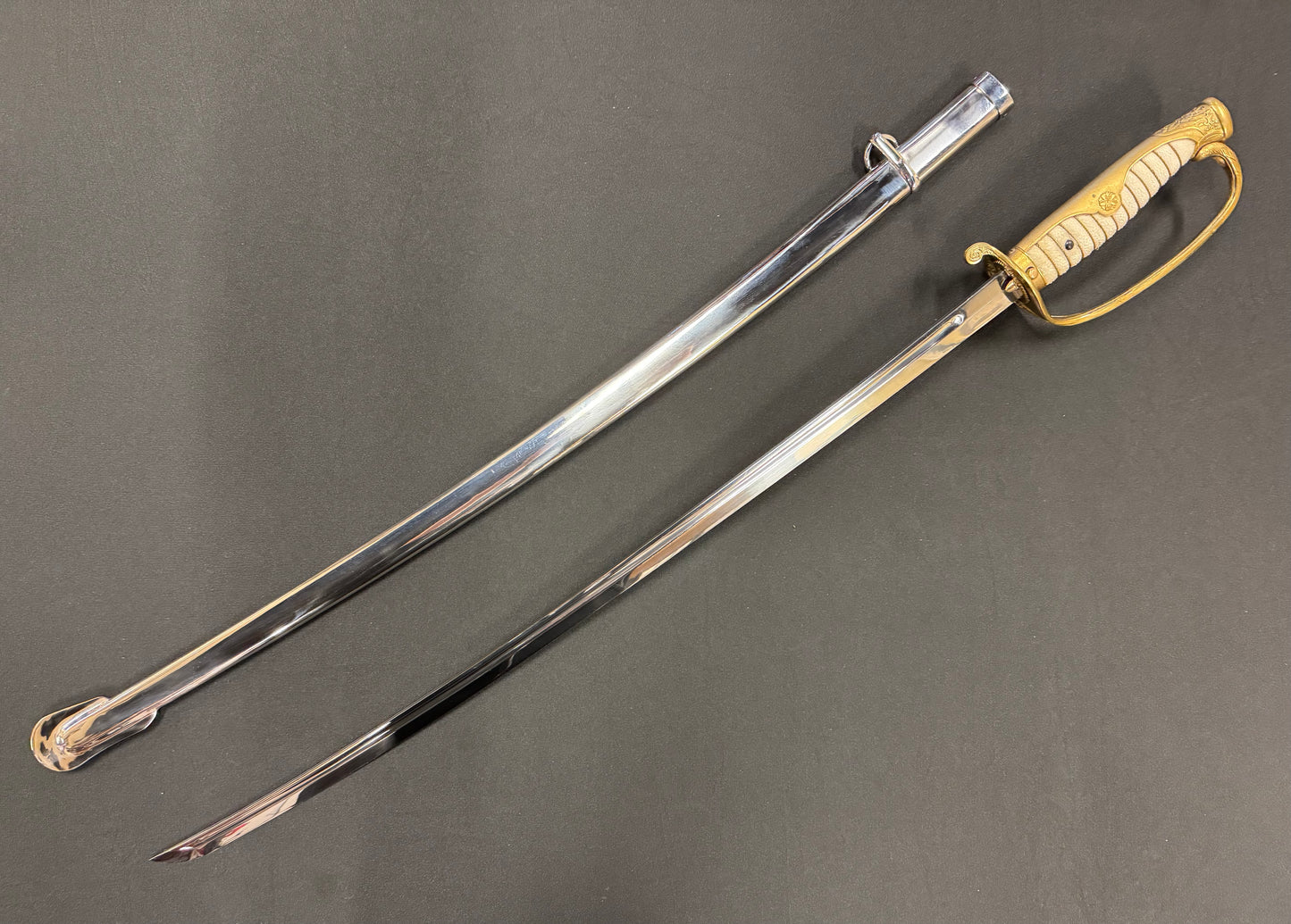 Hanwei Paul Chen Type 19 Kyu Gunto T10A