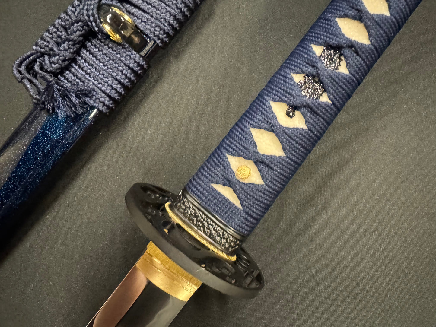 Moritaka Razor Katana - Blue Tide - T10 Clay-Tempered