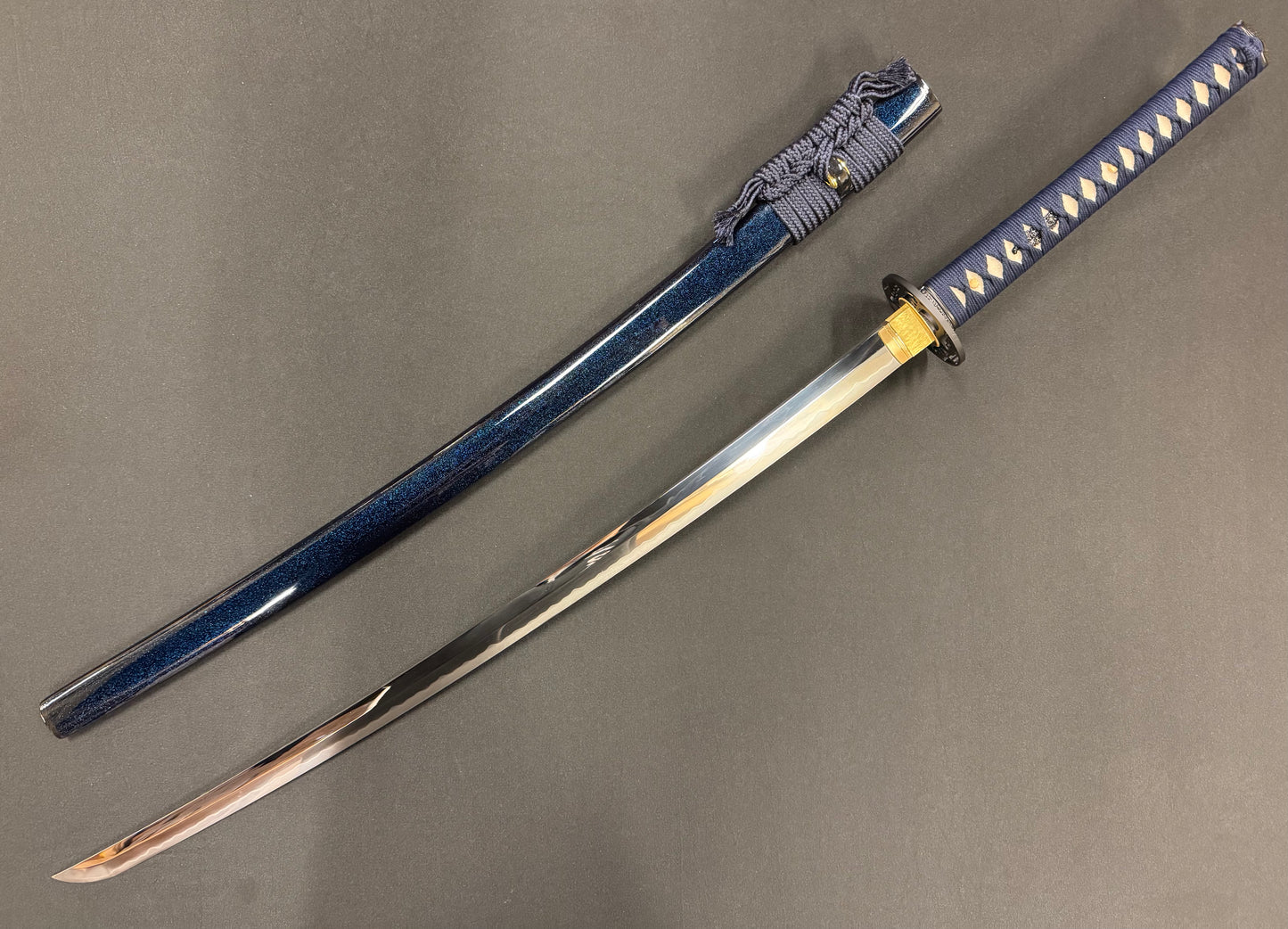 Moritaka Razor Katana - Blue Tide - T10 Clay-Tempered