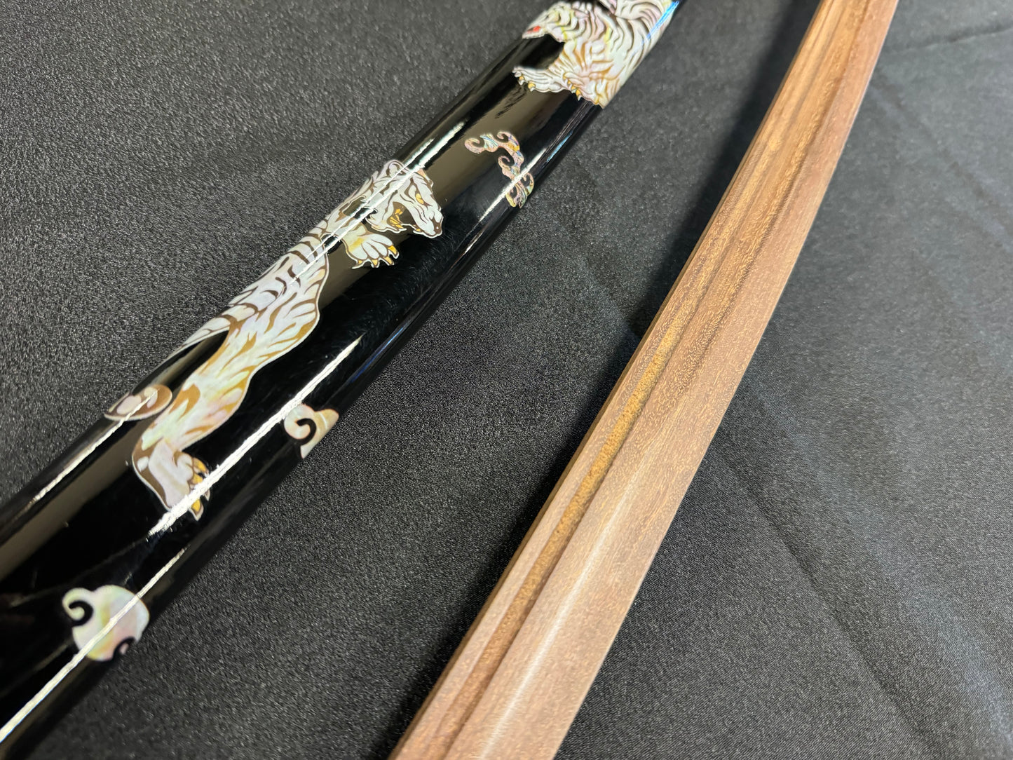 Phoenix Arms Jade Tiger Sakurado Wooden Katana Takemitsu