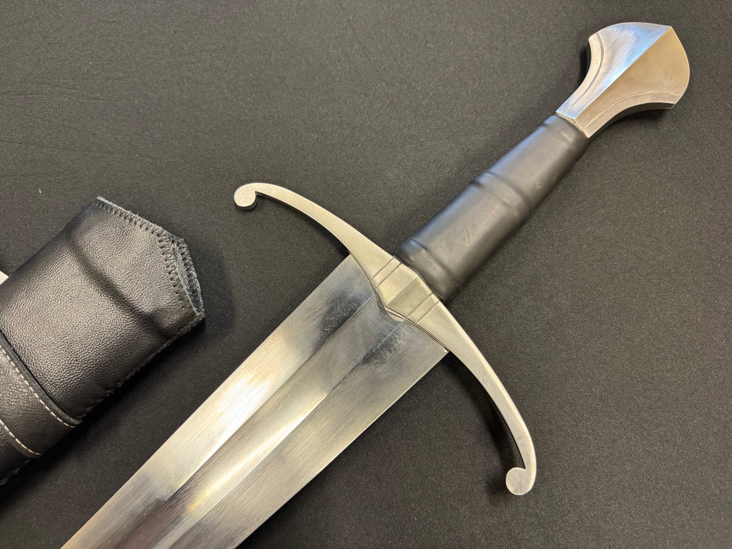 Swordier 15th Century European Arming Sword Fishtail Pommel