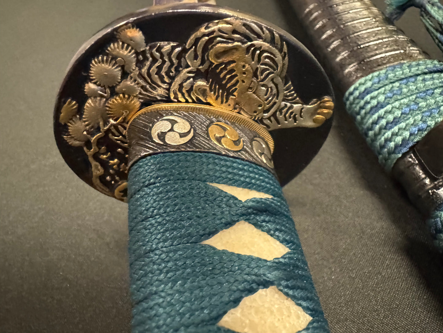 Legacy Blades O-Katana - Spring Tiger Reaper  - Choji Hamon, Koshizori 1095