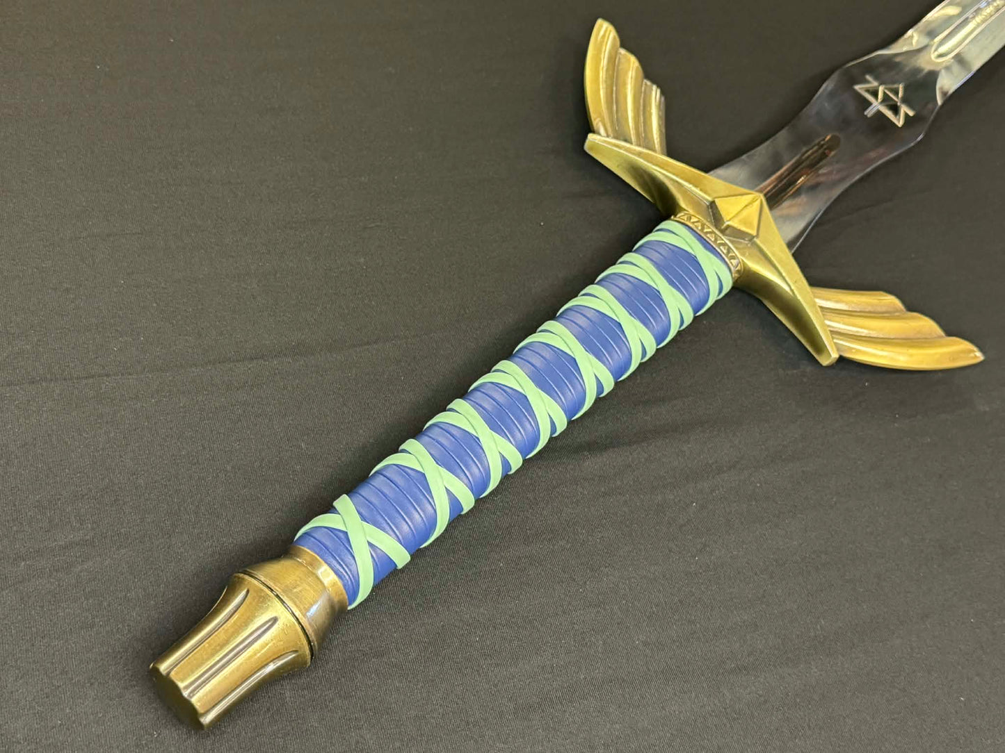 Upgraded Legacy Blades Legend of Zelda Master Sword - 1095 spring tempered steel