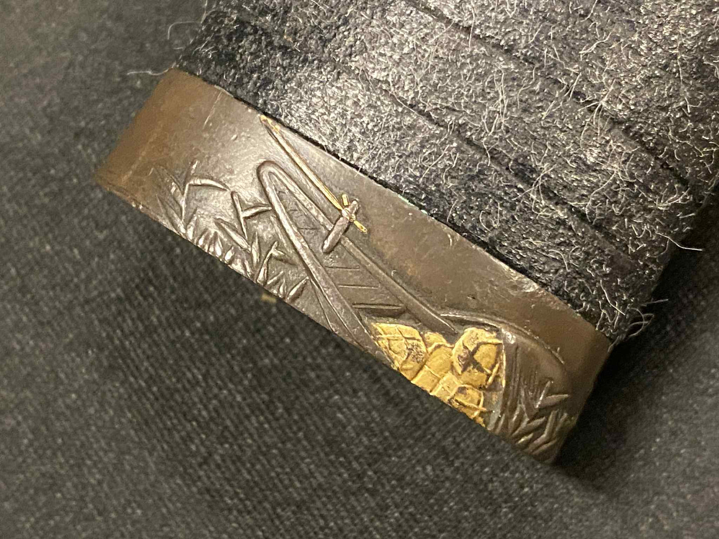 POSSIBLE BATTLE DAMAGED Antique Nihonto - Wakizashi in koshirae - Early Edo (300-400 years old)