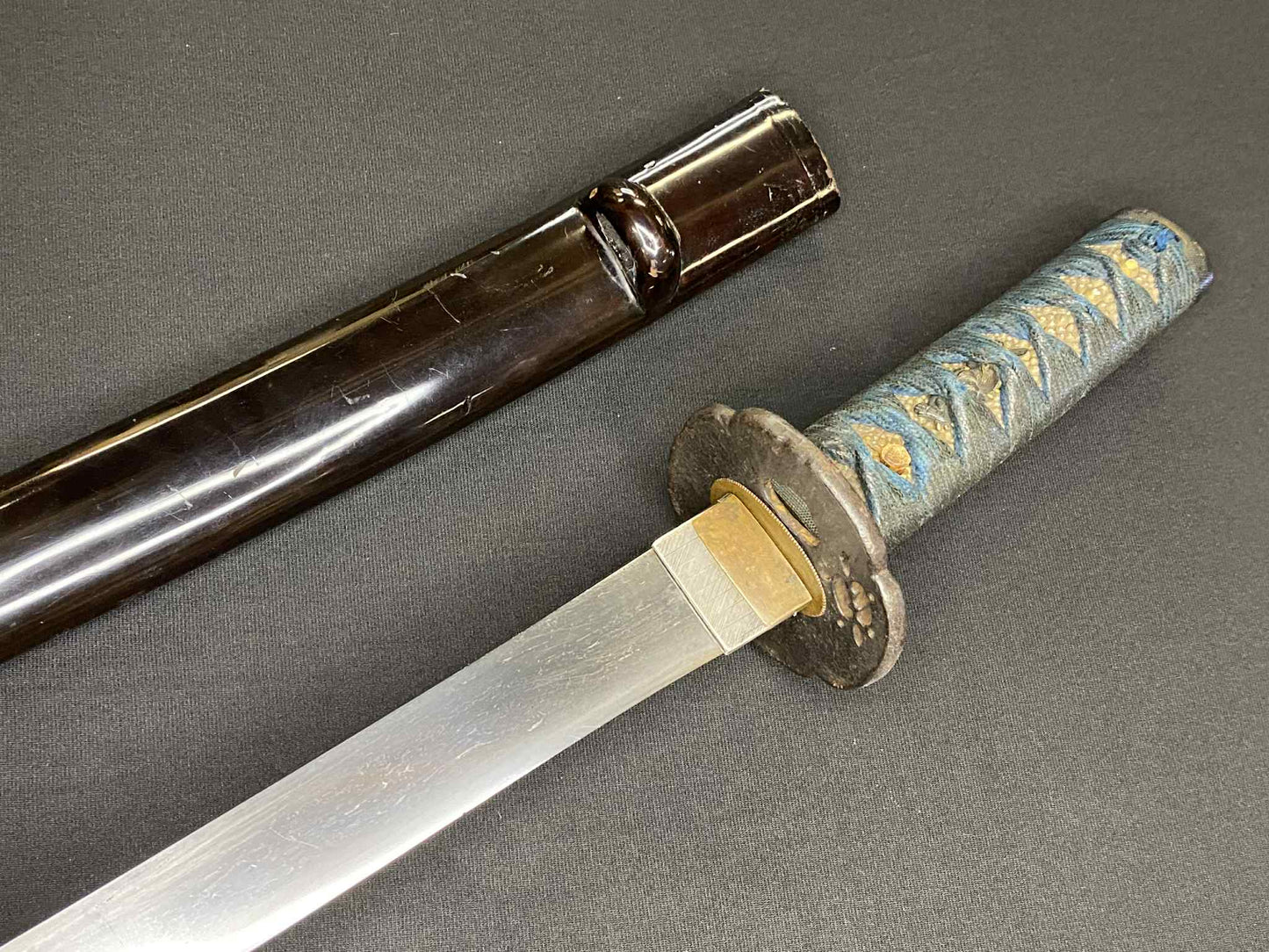 Antique Nihonto - Wakizashi in Koshirae - signed Bishu Osafune Sukeimitsu (unverified)