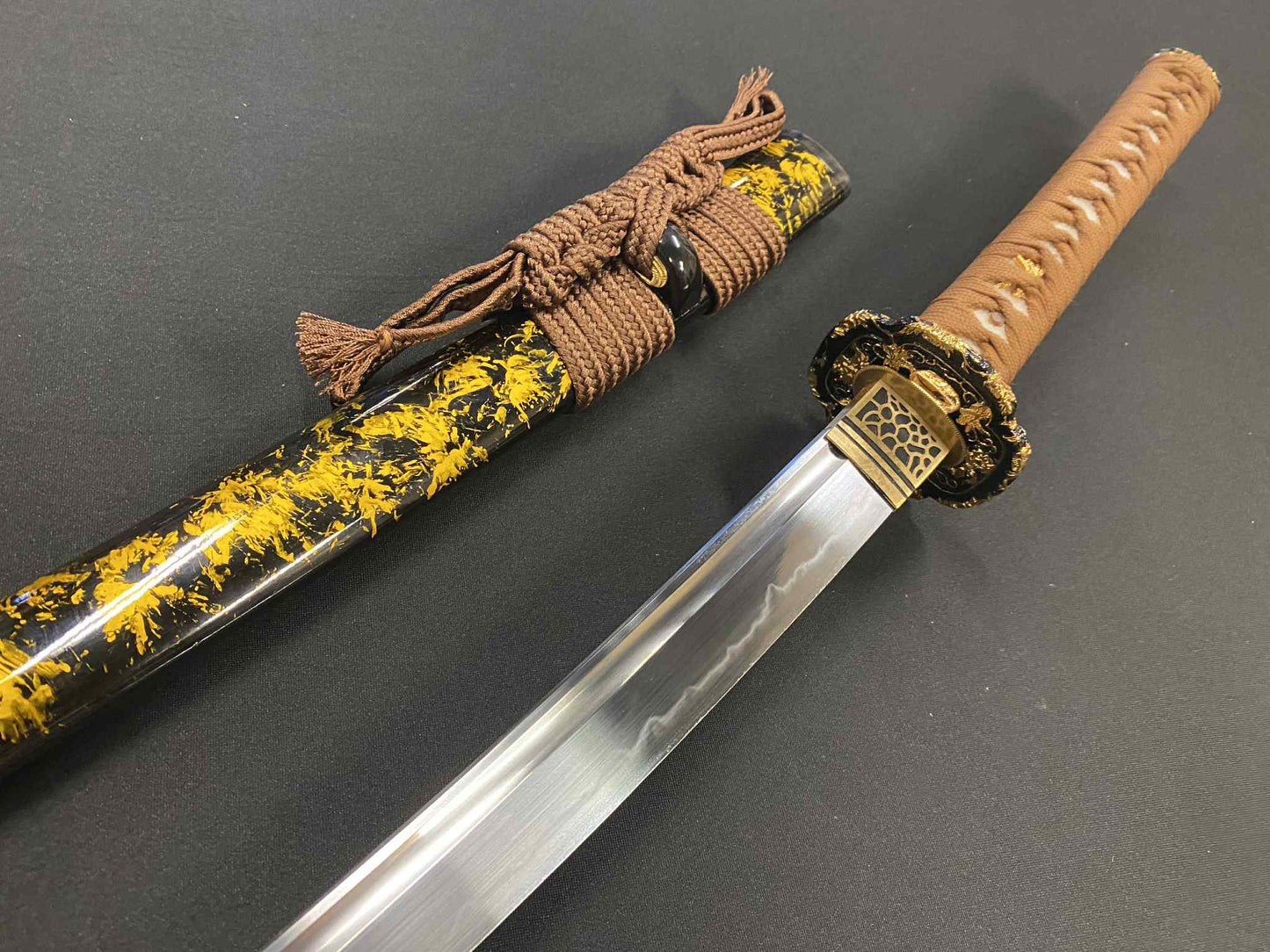USED Shogun Armory Razor Prestige Katana - Late Summer - T10 Clay-Tempered Choji Hamon
