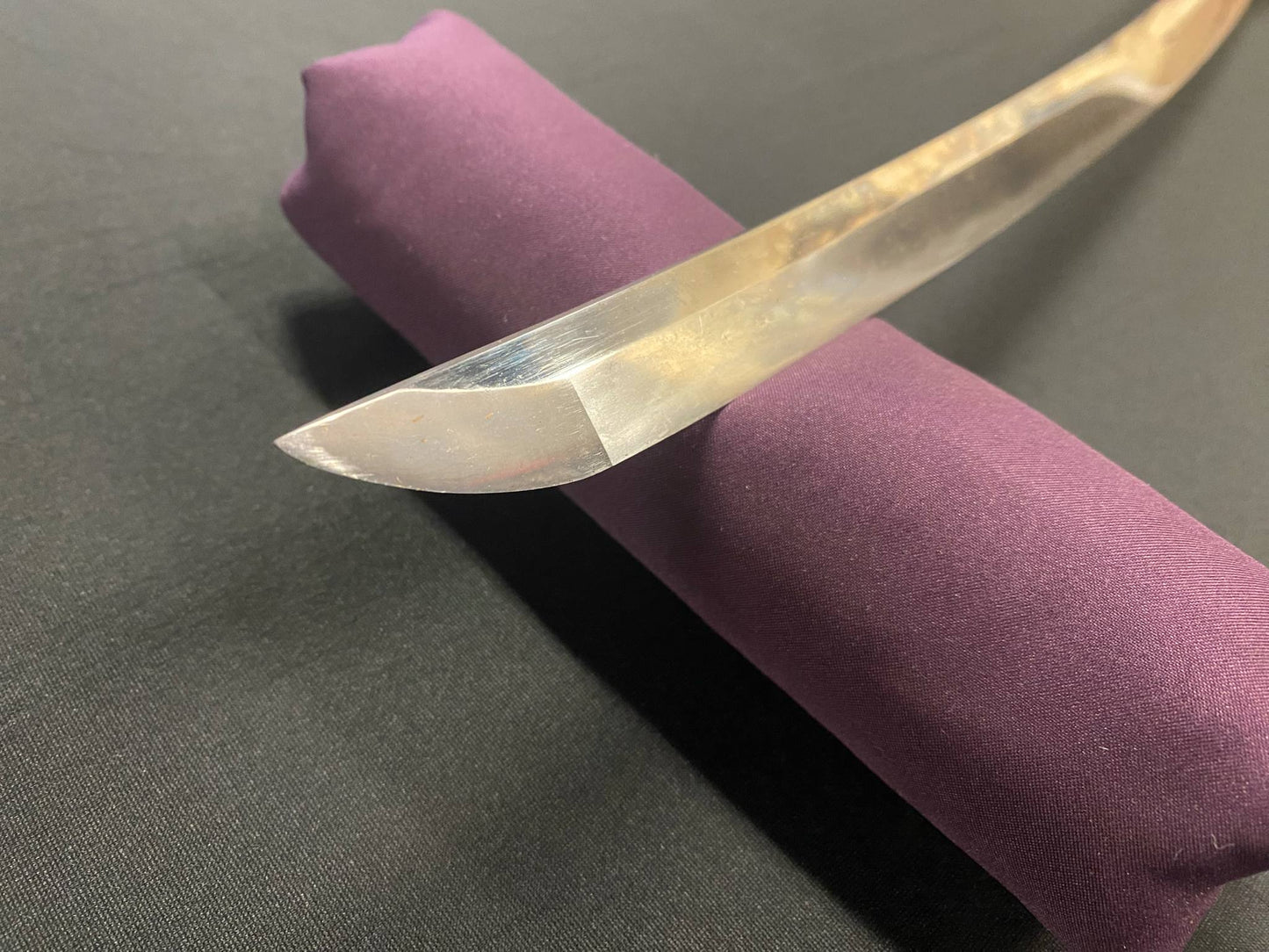 Antique Nihonto - Wakizashi in Shirasaya, Mumei - Eary Edo (3-400 years old)