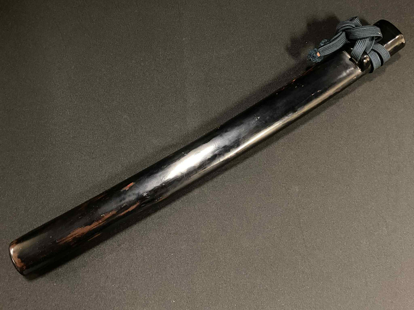 POSSIBLE BATTLE DAMAGED Antique Nihonto - Wakizashi in koshirae - Early Edo (300-400 years old)