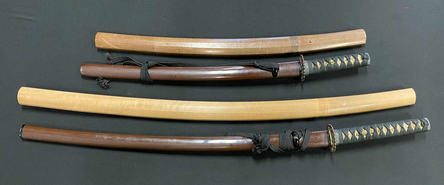 Antique Nihonto - Daishou Katana (Late Muromachi, red lacquer signature of Yoshikage) and Wakizashi (Late Muromachi, signed Kanefusa Masaie) (neither verified) with Koshirae