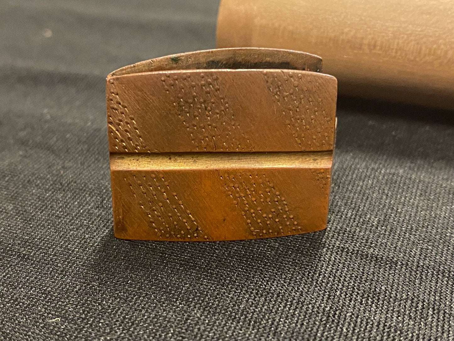 Antique Nihonto - Wakizashi in Shirasaya - Early Edo(350 years old), NBTHK attributed to Hoki no Kami Nobutaka