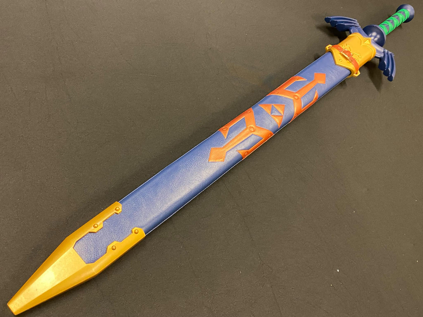 Legacy Blades Legend of Zelda Master Sword - 1095 spring tempered steel