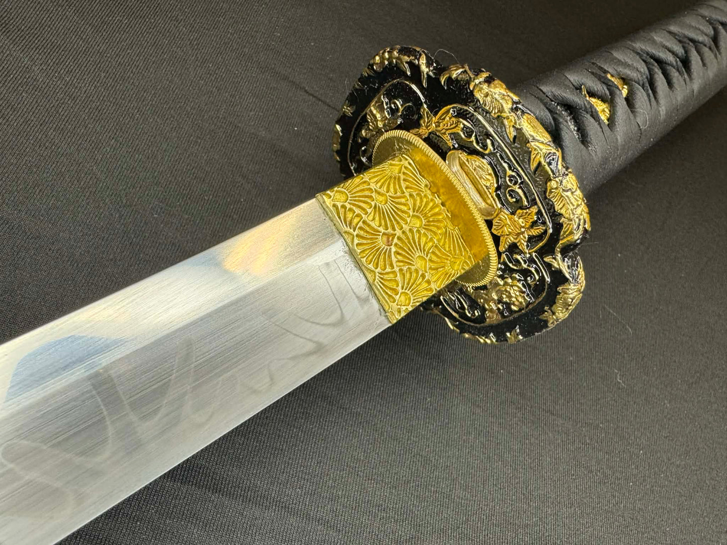 Moritaka Razor Prestige Katana - Midnight Spring - Clay-Tempered T10 Choji hamon, Hazuya Polish