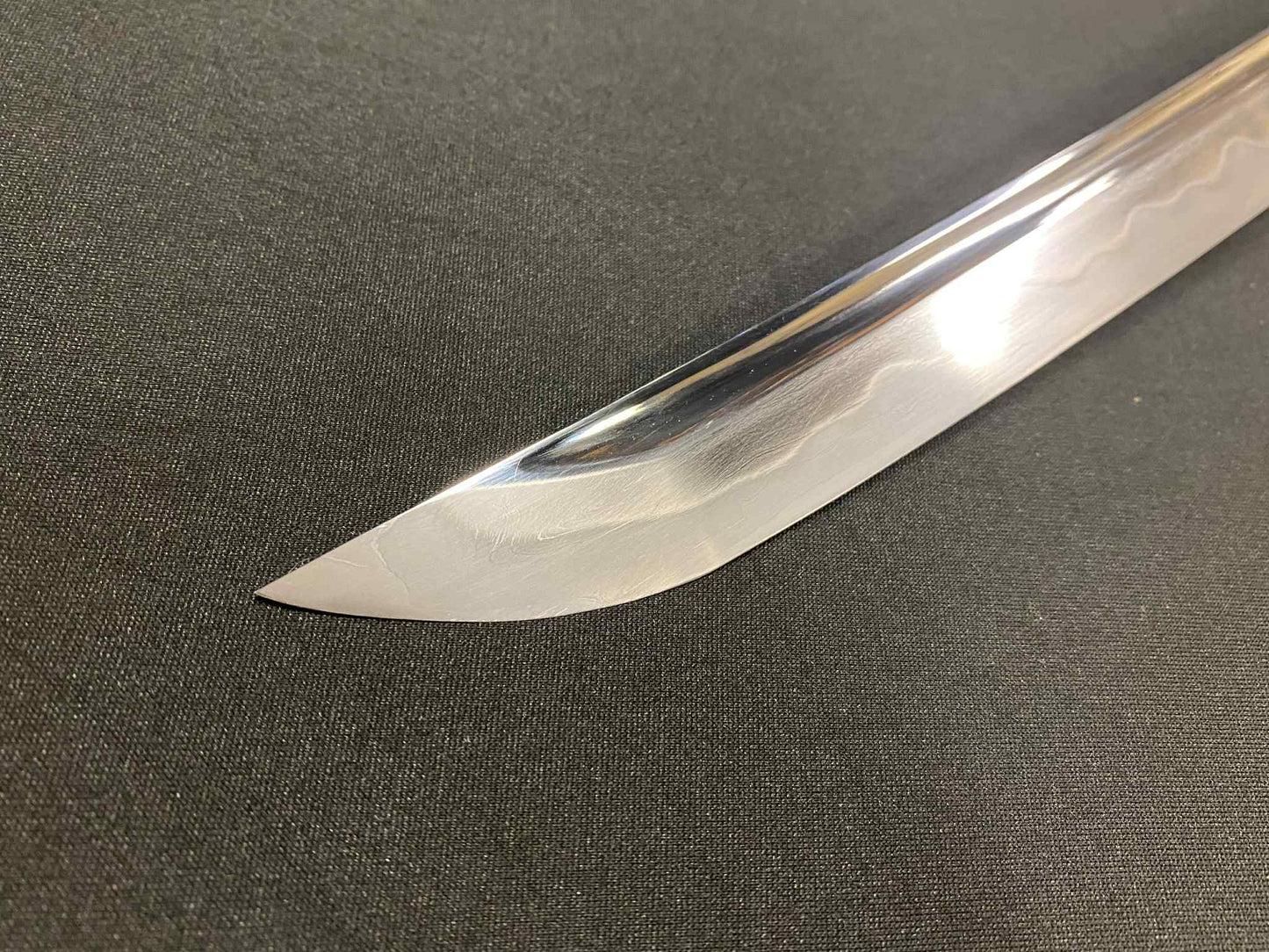 Thaitsuki Furui Shishi Katana, Sanmai Clay tempered
