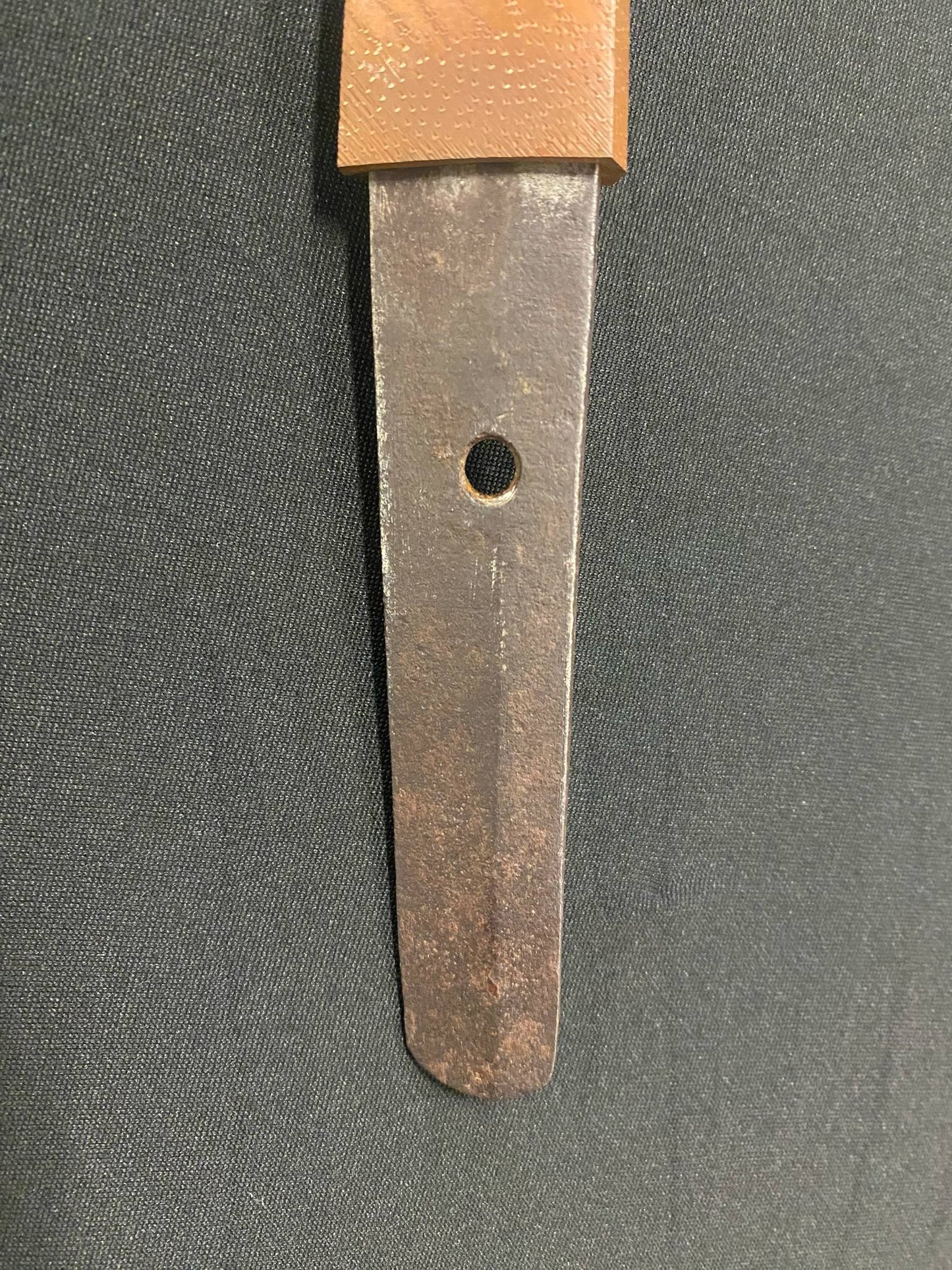 Antique Nihonto - Wakizashi in Shirasaya, Mumei - Eary Edo (3-400 years old)