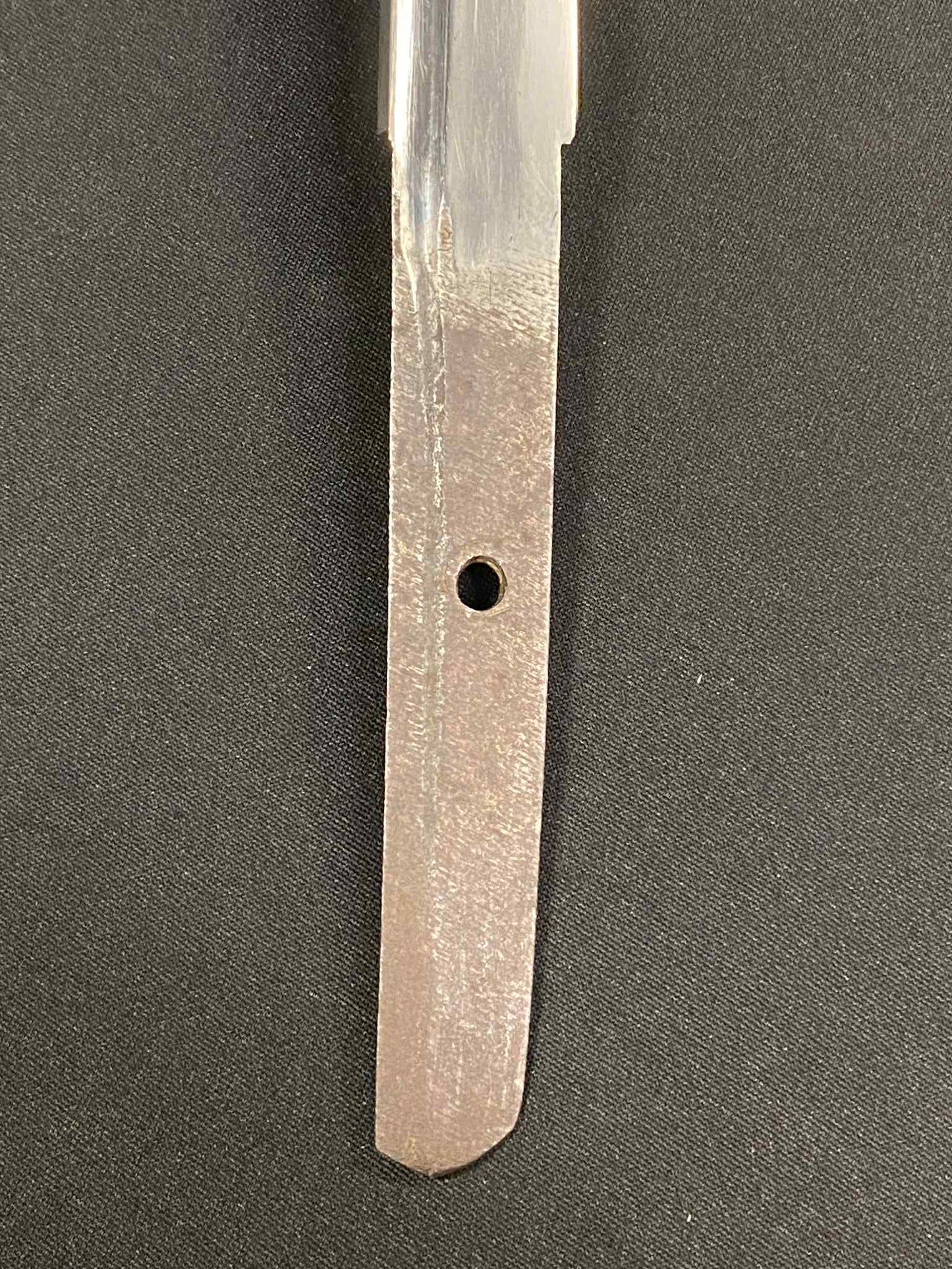 POSSIBLE BATTLE DAMAGED Antique Nihonto - Wakizashi in koshirae - Early Edo (300-400 years old)