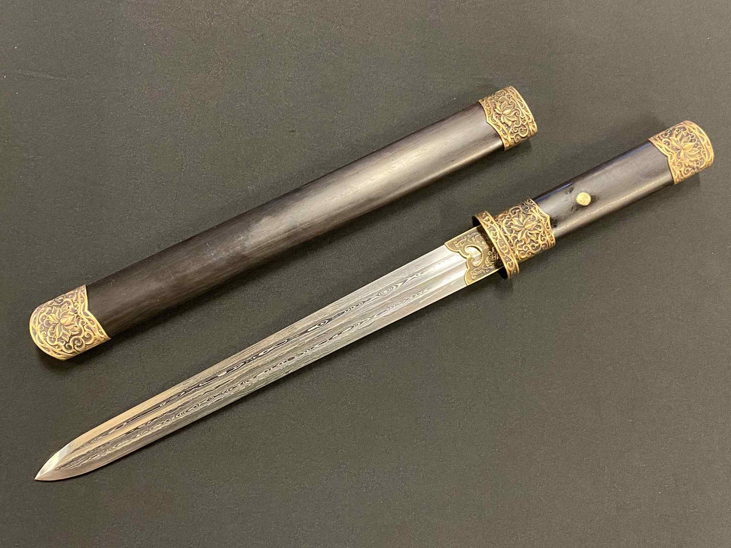 Six Face Dagger - Gold Lotus - Damascus