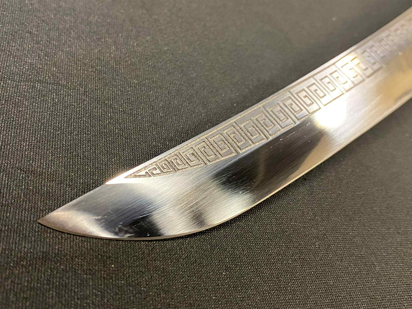 Phoenix Armory Tanto - Lattice Cherry - 65mn