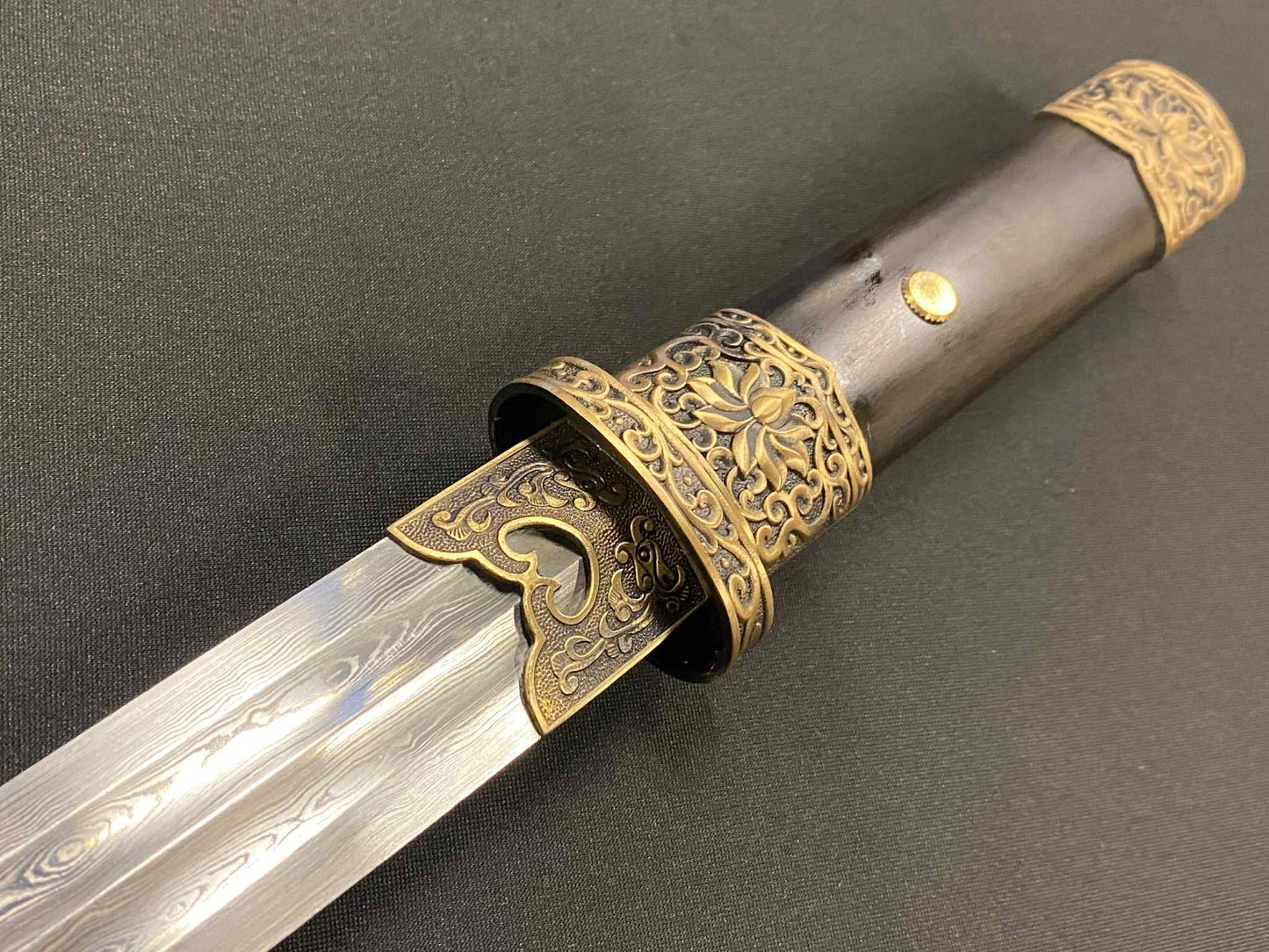 Six Face Dagger - Gold Lotus - Damascus