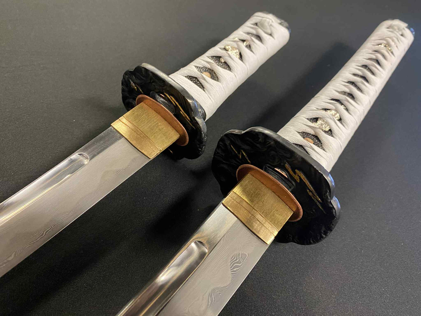PRE-ORDER Premium Ghost of Tsushima Katana - Tanto Daishou - folded steel, clay tempered with free Menpo