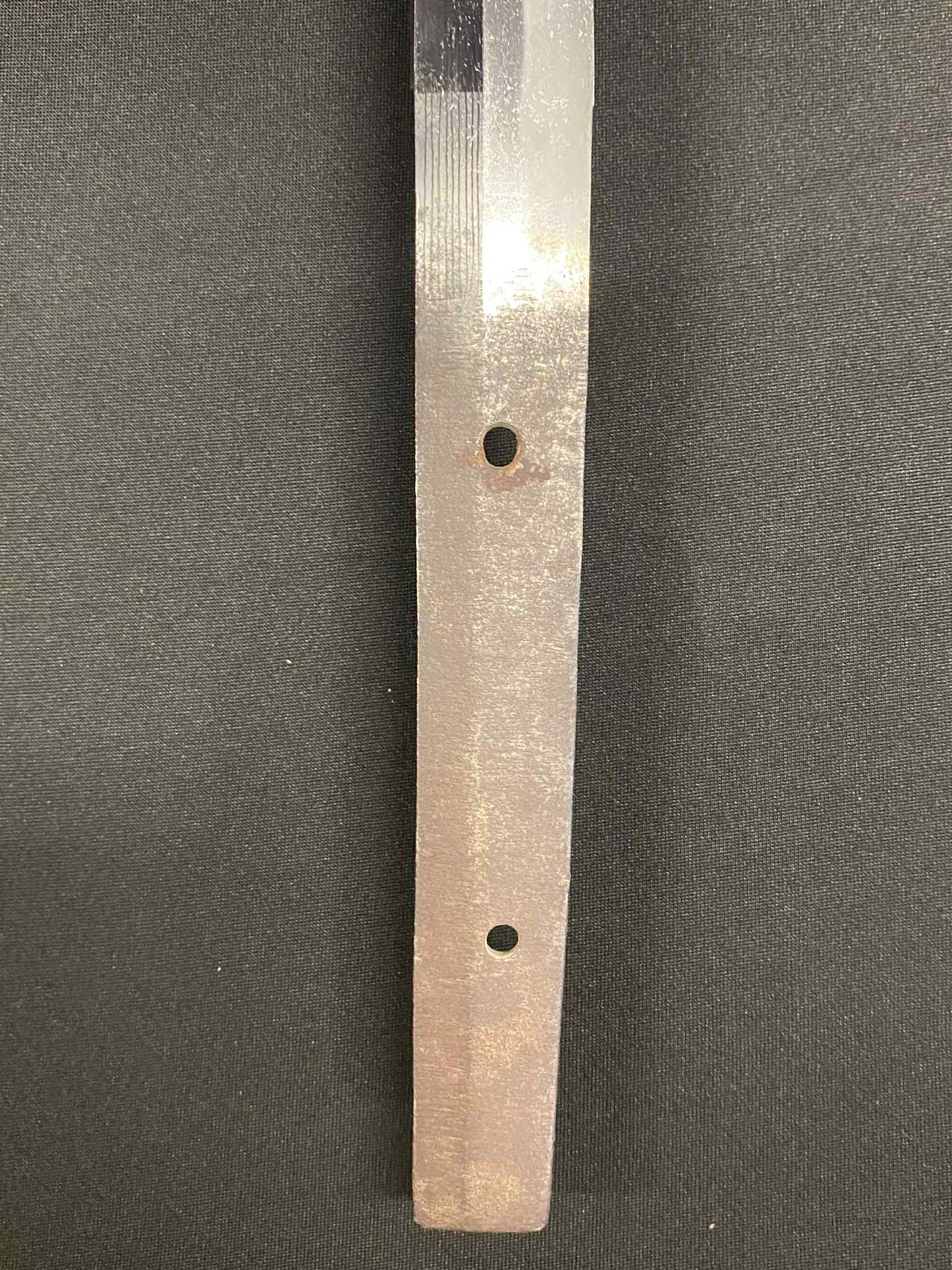 Antique Nihonto - Daishou Katana (Late Muromachi, red lacquer signature of Yoshikage) and Wakizashi (Late Muromachi, signed Kanefusa Masaie) (neither verified) with Koshirae