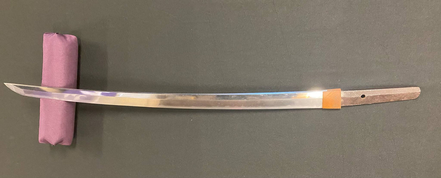 Antique Nihonto - Wakizashi in Shirasaya, Mumei - Eary Edo (3-400 years old)