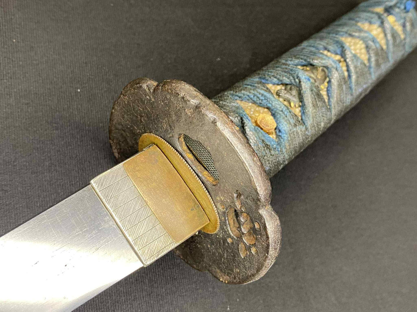 Antique Nihonto - Wakizashi in Koshirae - signed Bishu Osafune Sukeimitsu (unverified)