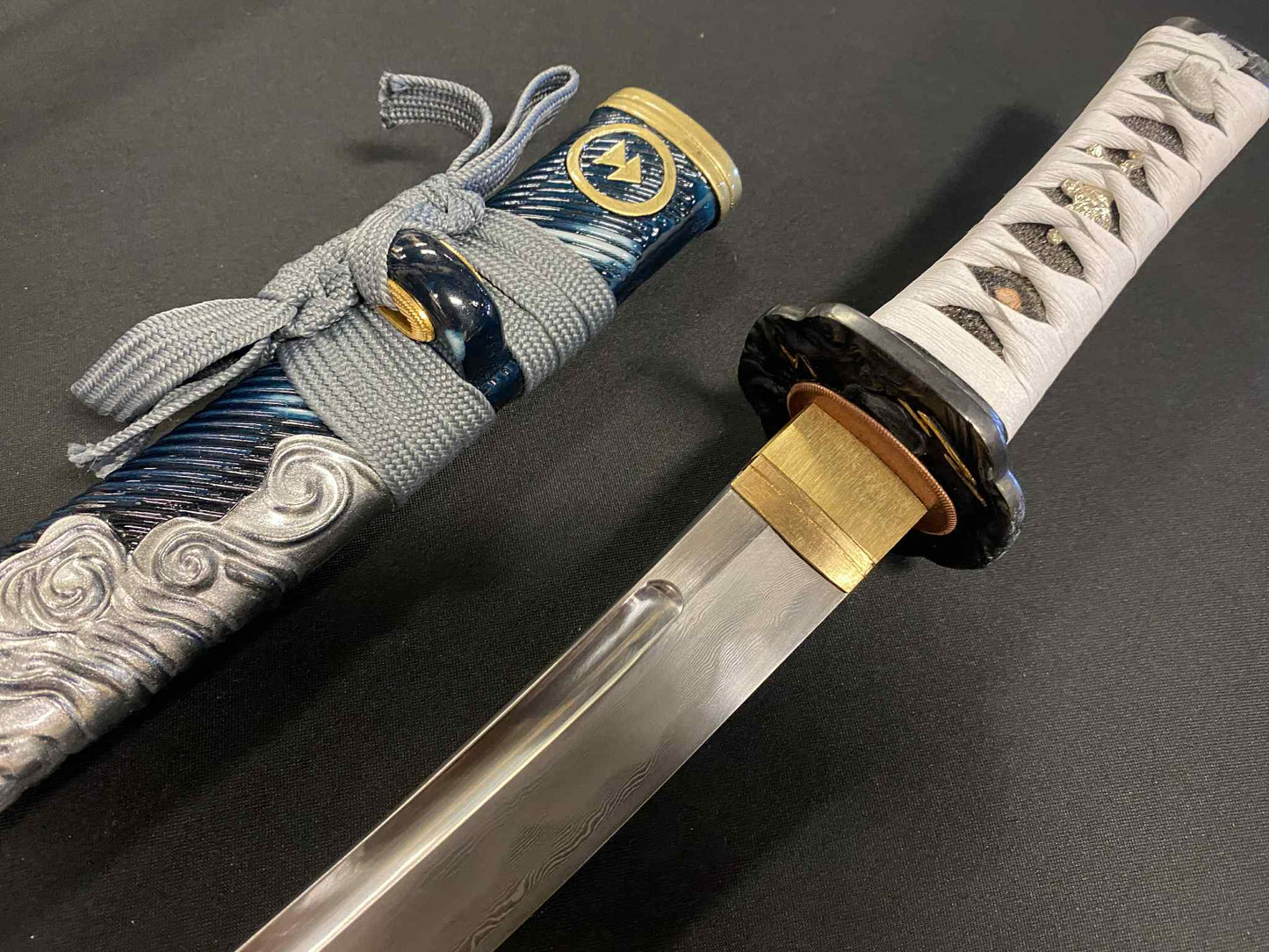 PRE-ORDER Premium Ghost of Tsushima Katana - Tanto Daishou - folded steel, clay tempered with free Menpo