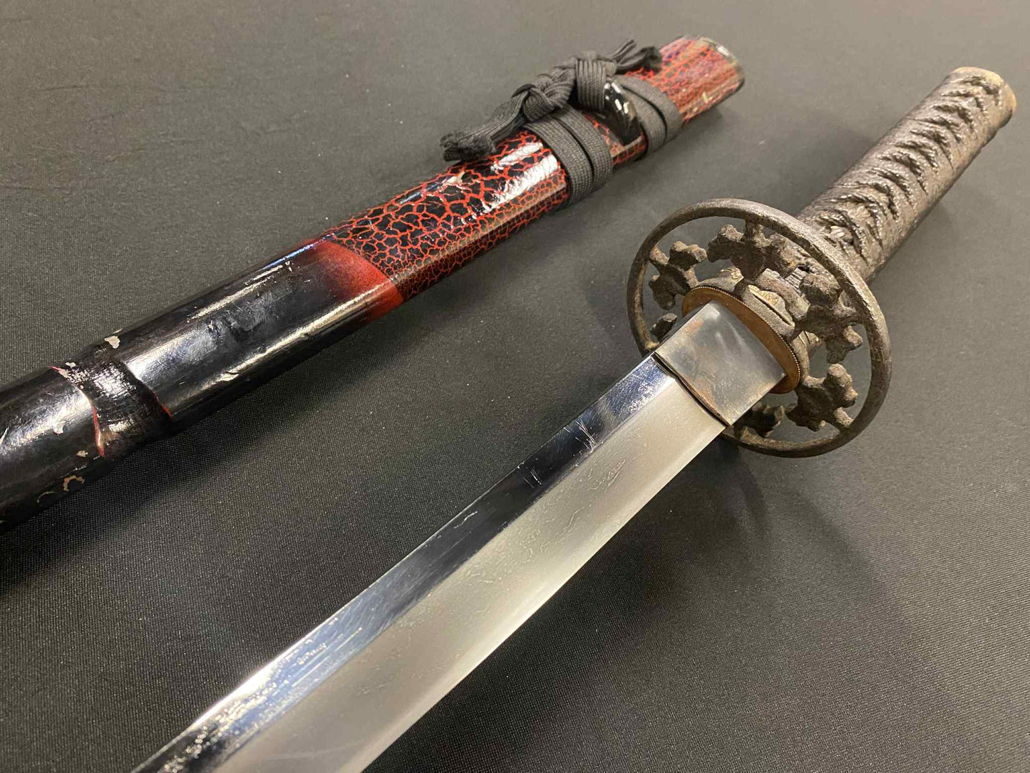 Antique Nihonto - Katana in Koshirae - Late Muromachi, unsigned