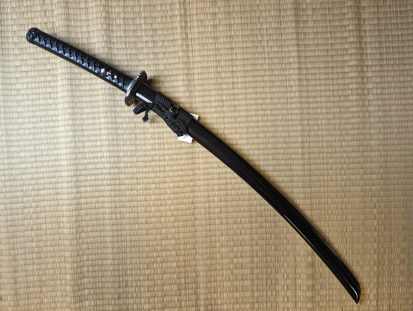 Phoenix Arms Katana - Curving Lion Dog - deep sori, T10 Clay Tempered Choji hamon, Brass Fittings