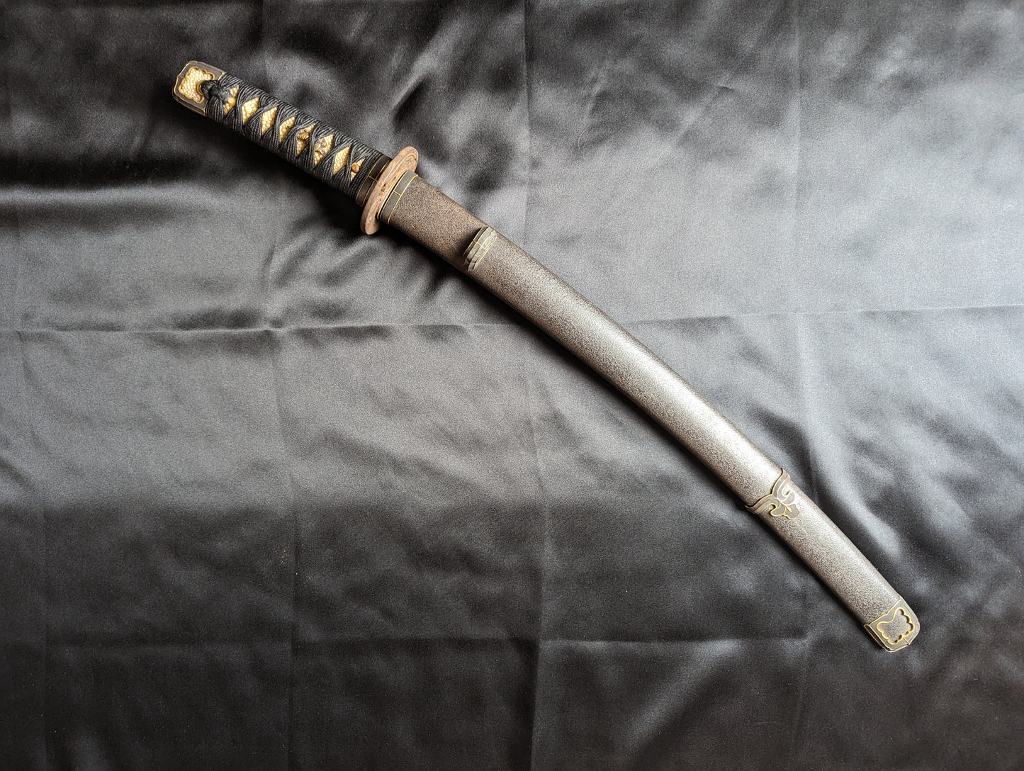 Antique Nihonto - Handachi Wakizashi - Edo Period
